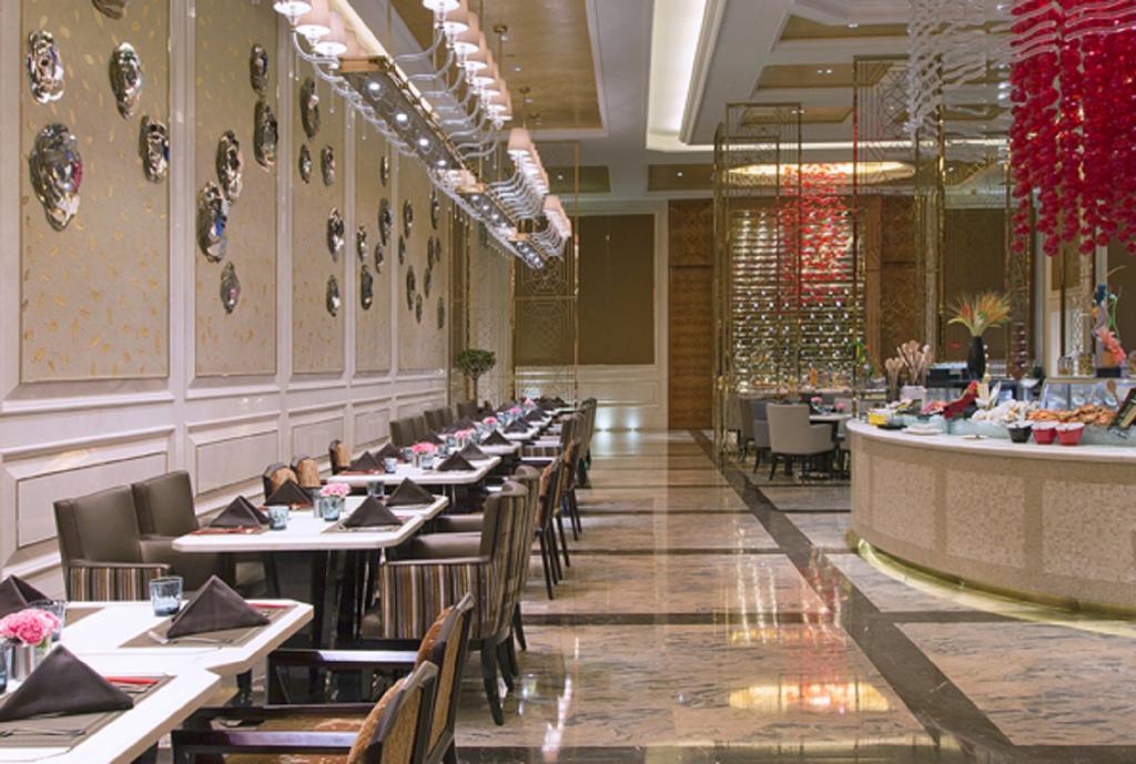 Wanda Vista Shenyang Hotell Exteriör bild